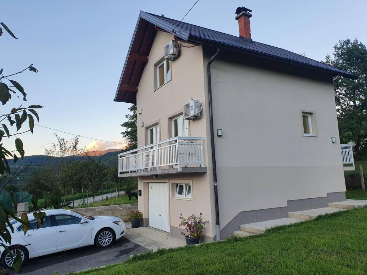 House Apartment Azra Sarajevo Bagian luar foto