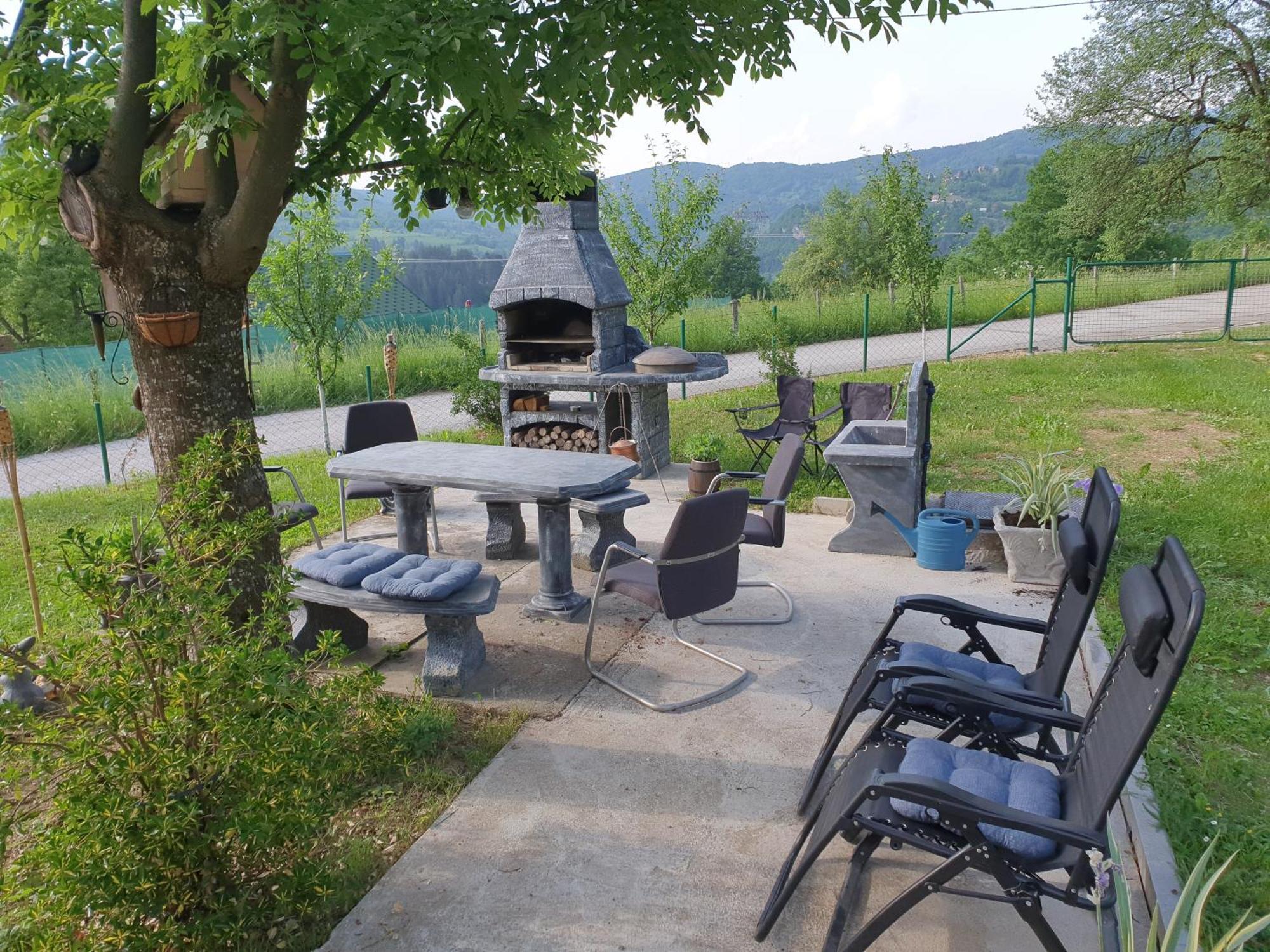House Apartment Azra Sarajevo Bagian luar foto